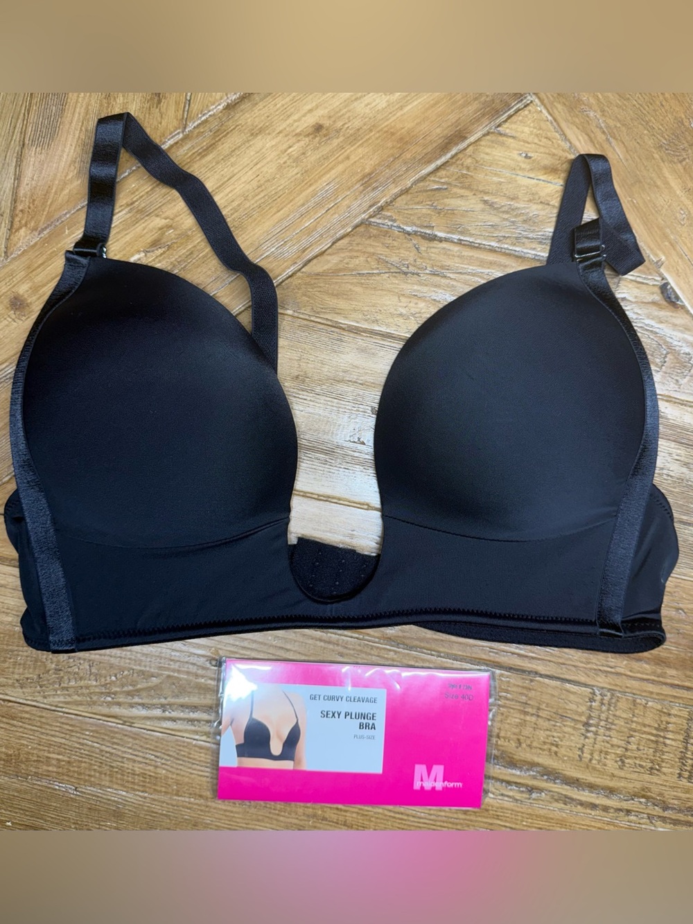 Maidenform Black Sexy Plunge Bra Deep U Cut Low Back Solution Bra Size 40D